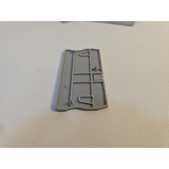 Eaton Cutler Hammer XBACPT6D12 Qty of 49 per Lot END COVER - Picture 5 of 5